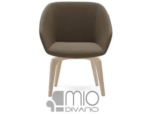 Poltrona modello Brek - foto 1 di 7