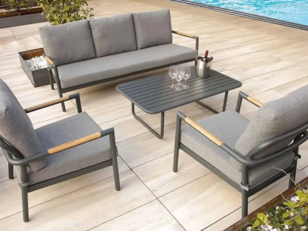 Mauritius Set completo da esterno con divano tre posti, 2 poltrone e tavolino outdoor - foto 1 di 4