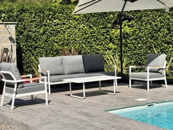 Mauritius Set completo da esterno con divano tre posti, 2 poltrone e tavolino outdoor - foto 2 di 4