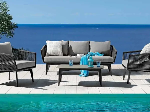 Olbia Set completo da esterno con divano tre posti, 2 poltrone e tavolino outdoor